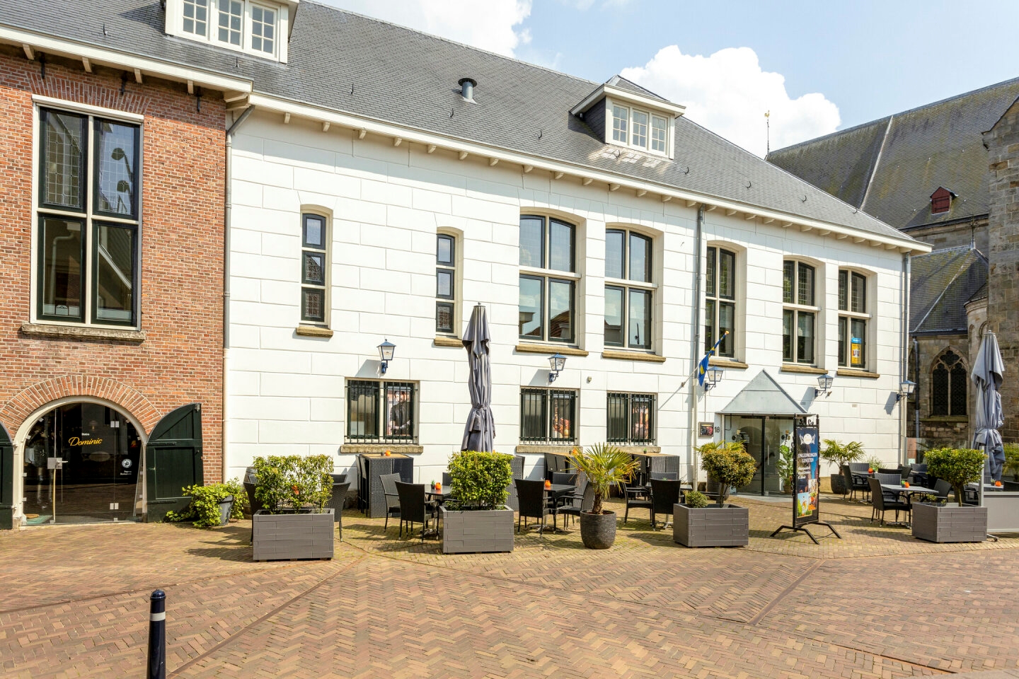 Bekijk foto 1 van Kerkstraat 18