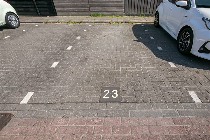 Bekijk foto 37 van Hunsingosingel 10