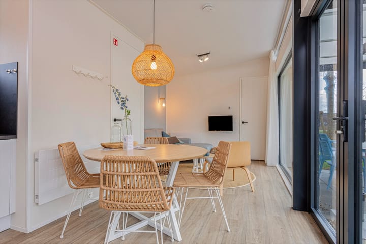 Photo 9 of Zuideruitweg 68-57