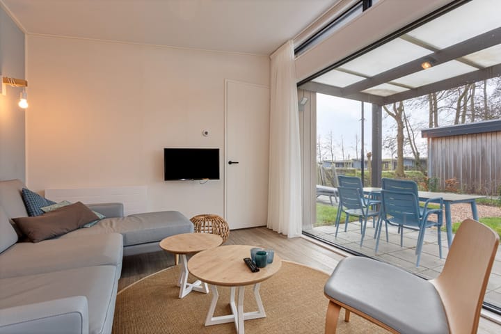 Photo 6 of Zuideruitweg 68-57