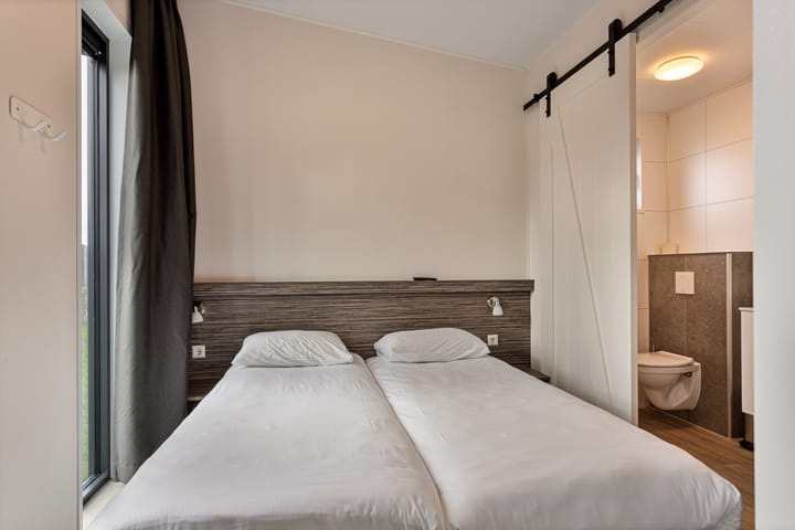 Photo 22 of Zuideruitweg 68-57