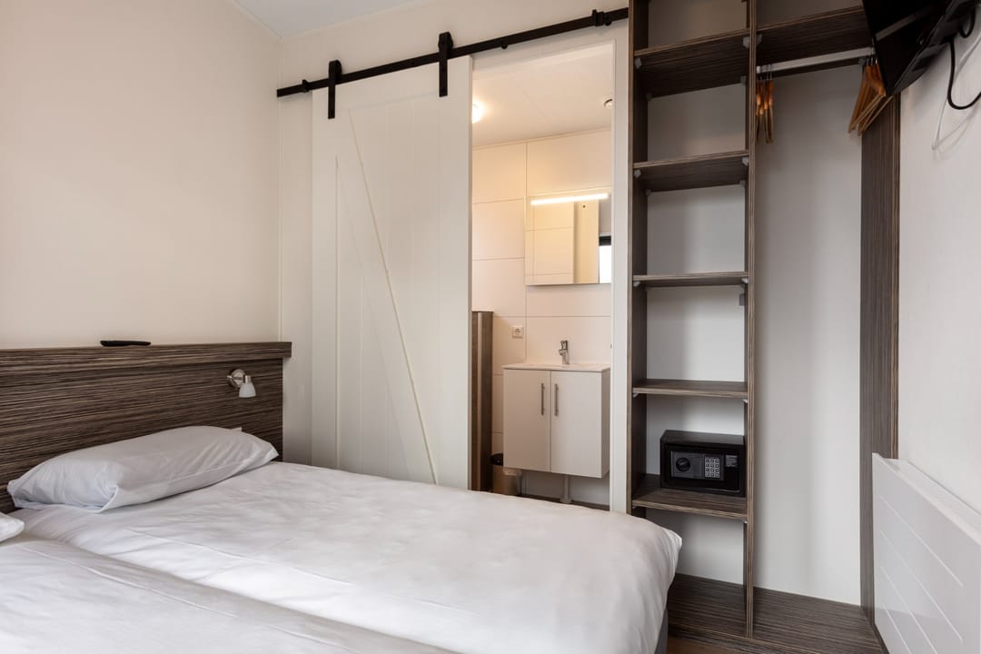 Foto 23 van Zuideruitweg 68-57