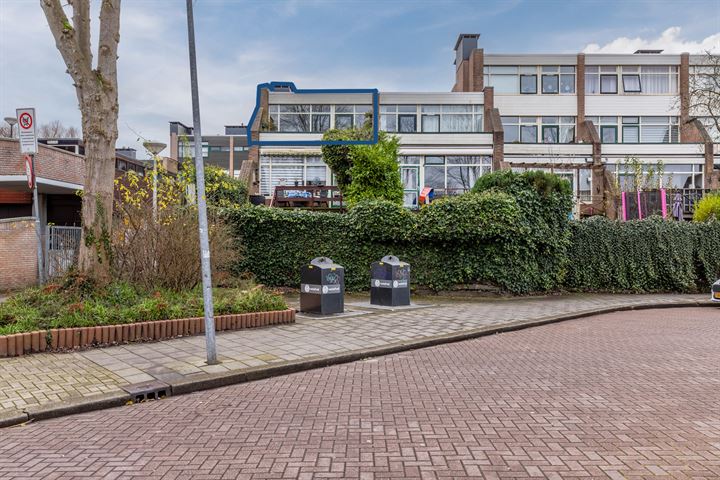 Bekijk foto 18 van Winkelwaard 331