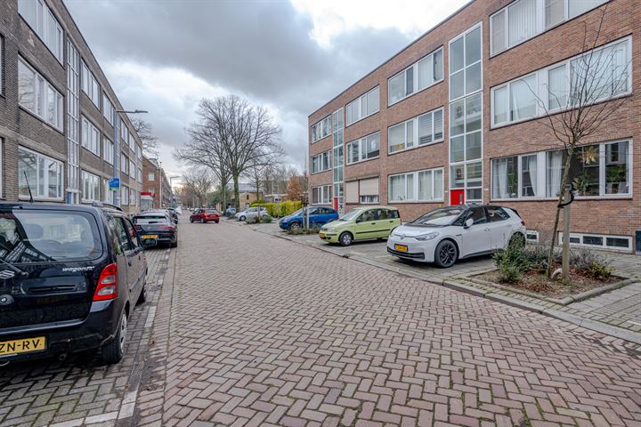 Bekijk foto 18 van Wieringerstraat 25-B