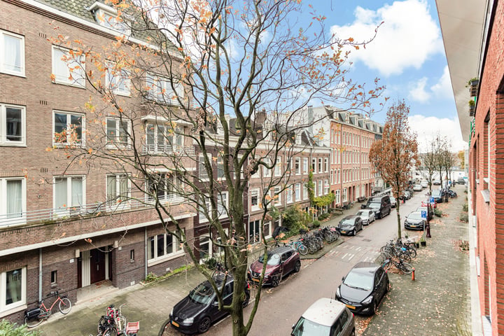 View photo 11 of Overamstelstraat 91