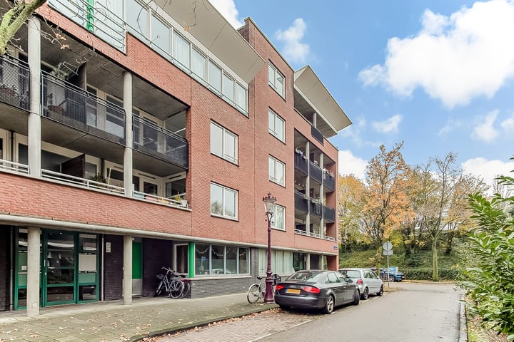 View photo 29 of Overamstelstraat 91