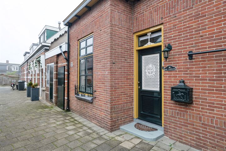 Bekijk foto 3 van Lantaarnstraat 1