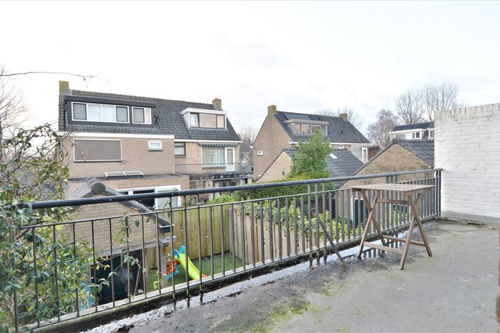 View photo 35 of Henk Oostveenstraat 8