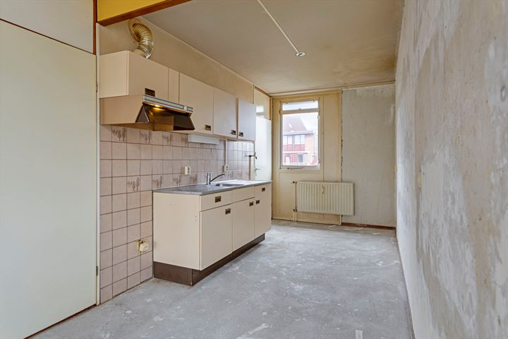 Bekijk foto 11 van Gravin Adélastraat 75