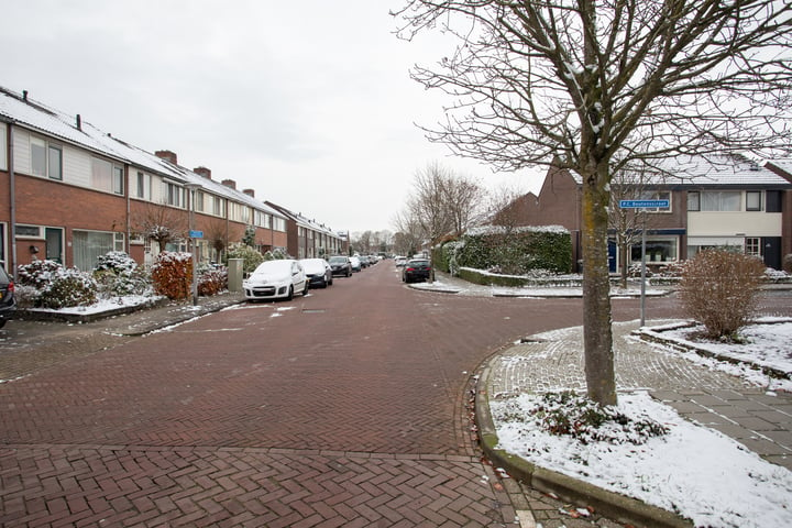 Bekijk foto 33 van Constantijn Huygensstraat 70