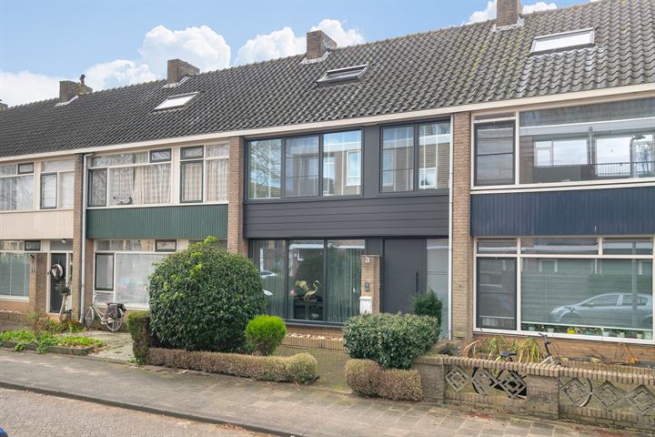 Bekijk foto 7 van Pieter de Hoochstraat 7