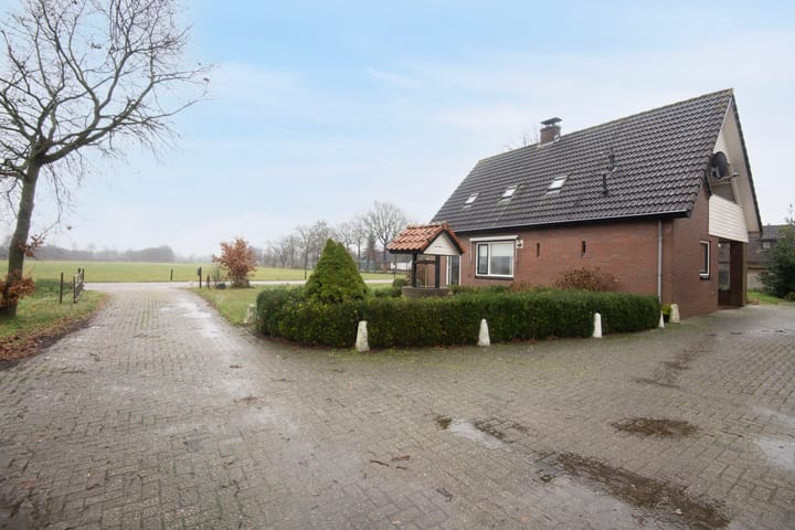 Foto 3 van Buntwal 9-B