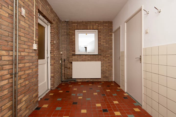 Photo 11 of Buntwal 9-B