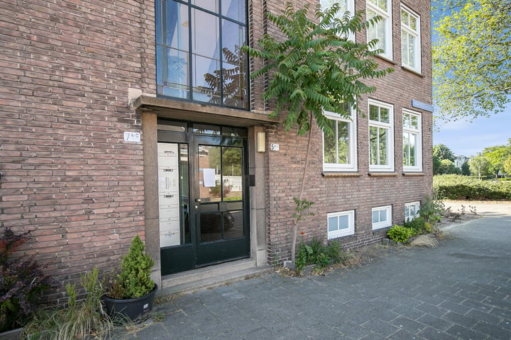 Bekijk foto 47 van Willem Schürmannstraat 5-A