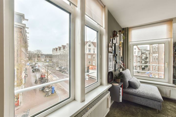 Bekijk foto 4 van Spaarndammerstraat 117-2