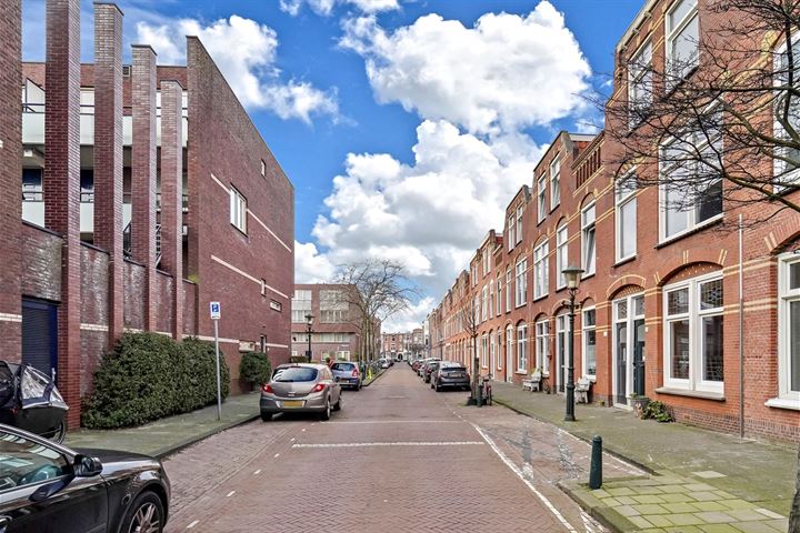 Bekijk foto 41 van Mariottestraat 17