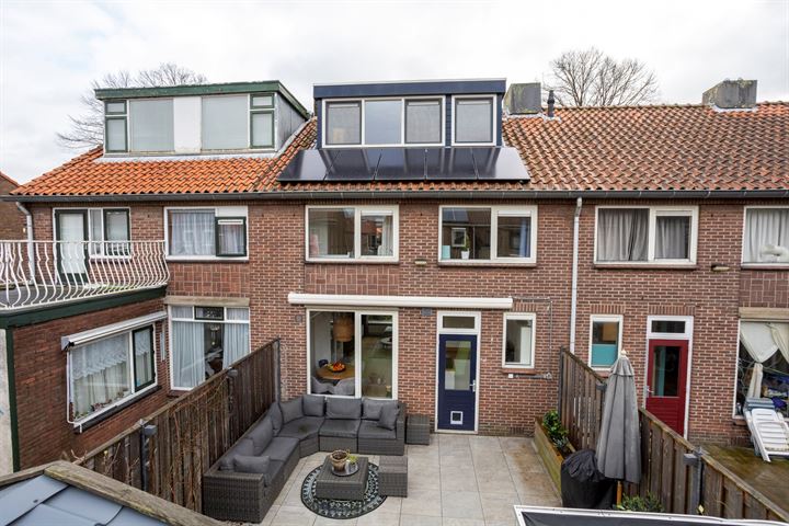 Bekijk foto 41 van Beatrixstraat 5