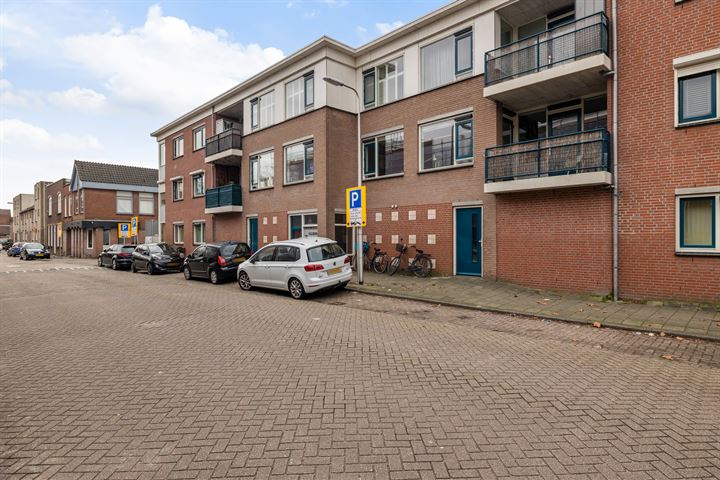 Bekijk foto 39 van Prins Hendrikstraat 117-A