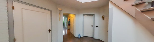 View 360° photo of Entree of Oude Baan 12