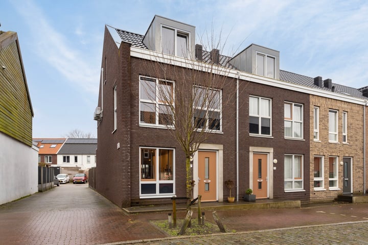 Bekijk foto 23 van Fabriekstraat 17