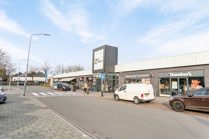 Bekijk foto 38 van Rijnauwenstraat 8