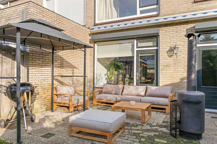 Bekijk foto 32 van Rijnauwenstraat 8