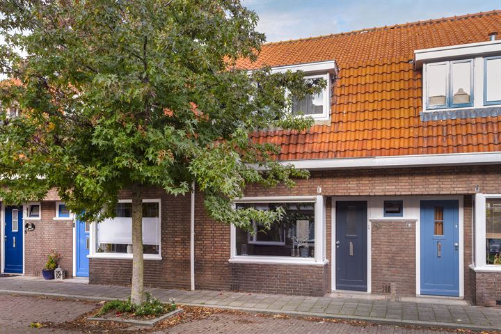 Bekijk foto 1 van Oudendijkstraat 15