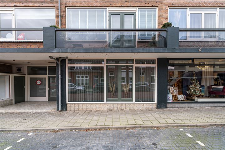 Bekijk foto 43 van Burgersdijkstraat 19