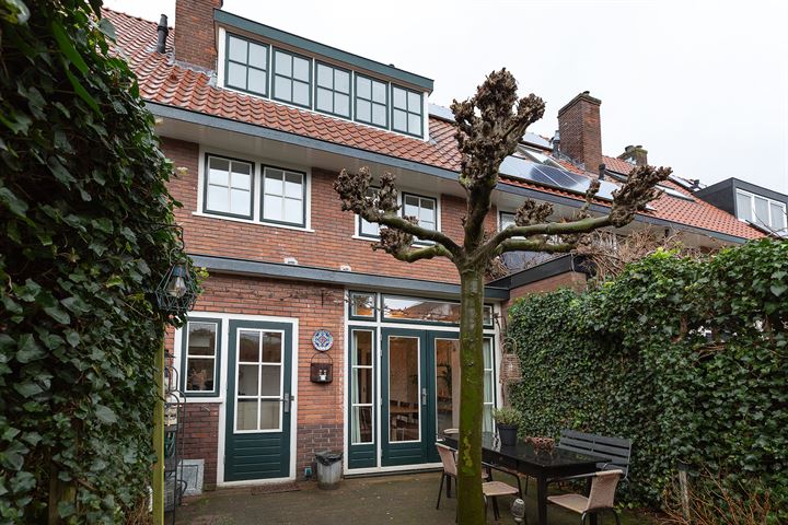 Bekijk foto 32 van Radiostraat 58