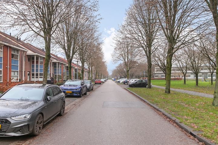 View photo 43 of Simon van Collemstraat 106