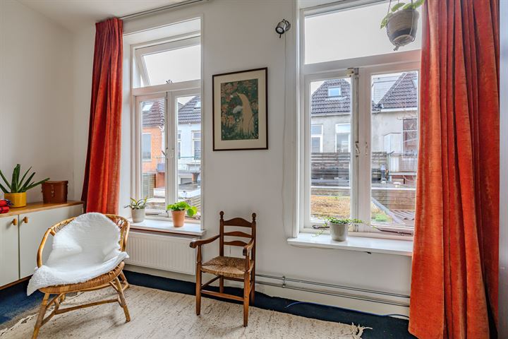 Bekijk foto 41 van Martenstraat 9