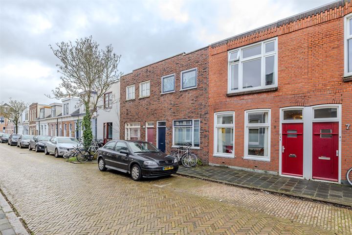 Bekijk foto 50 van Martenstraat 9