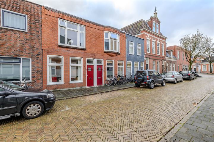 Bekijk foto 51 van Martenstraat 9