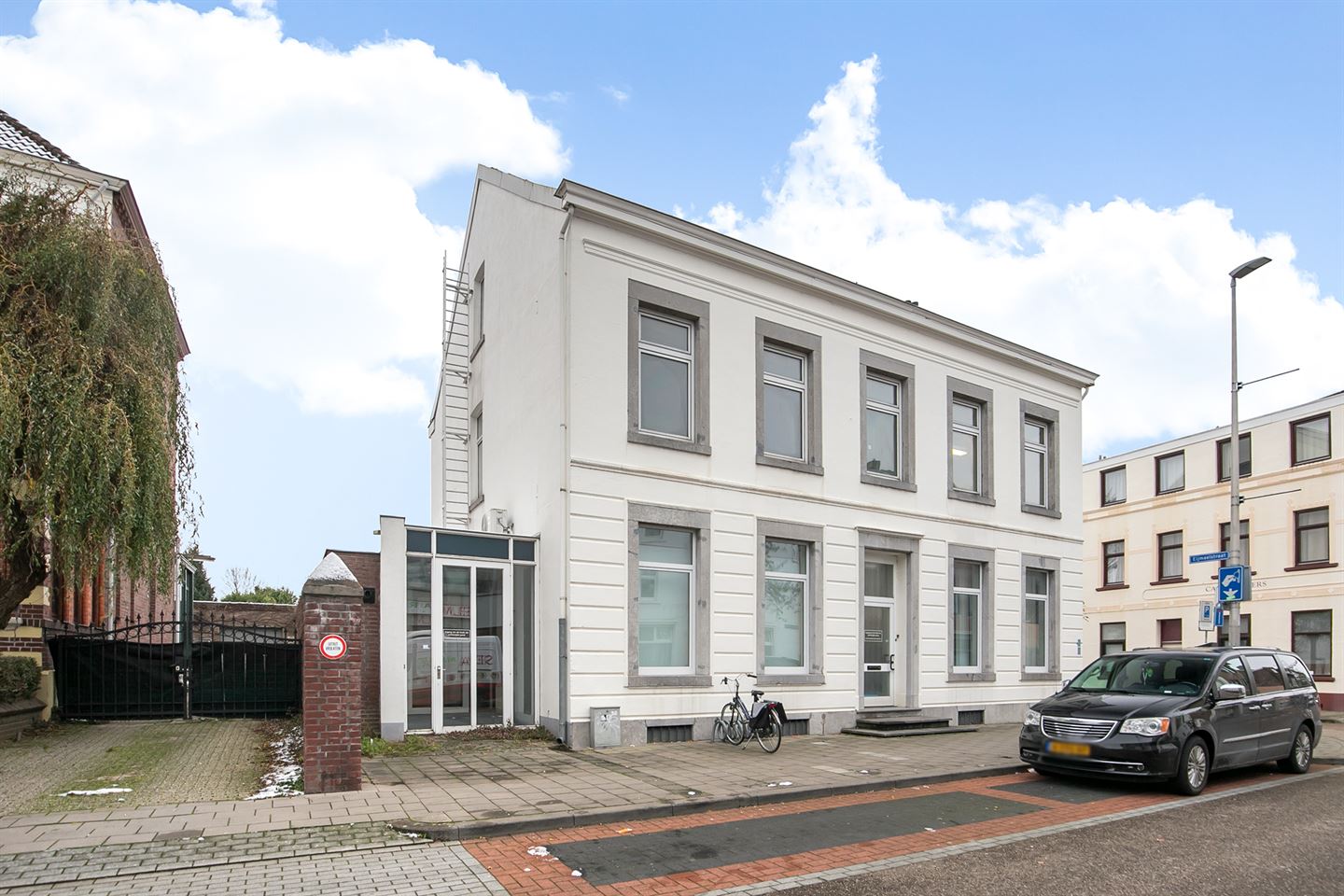 Bekijk foto 3 van Willemstraat 60