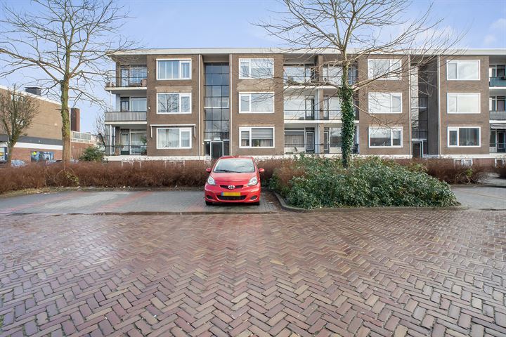 Bekijk foto 35 van Ambonstraat 100