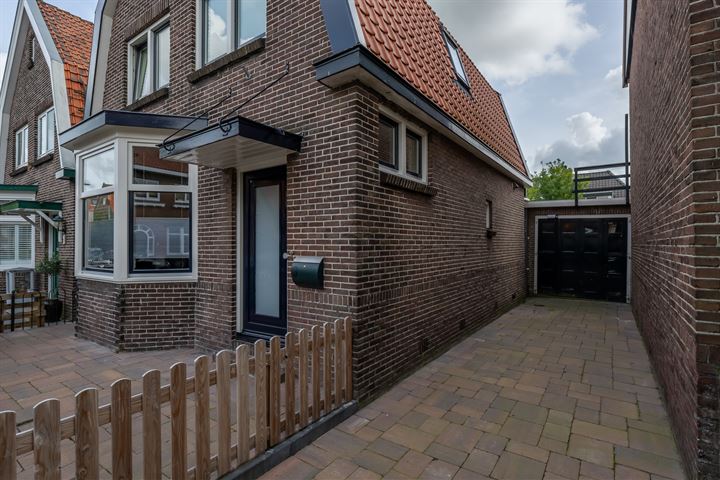 Bekijk foto 39 van Edisonstraat 3