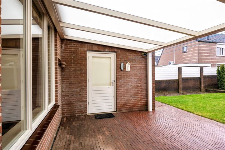 View photo 15 of Schoutstraat 13