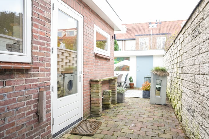 View photo 17 of Priokstraat 25