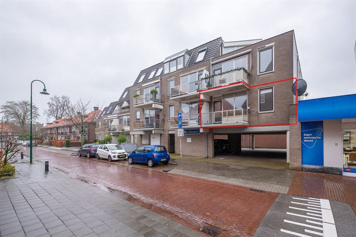 Bekijk foto 2 van Emmastraat 16