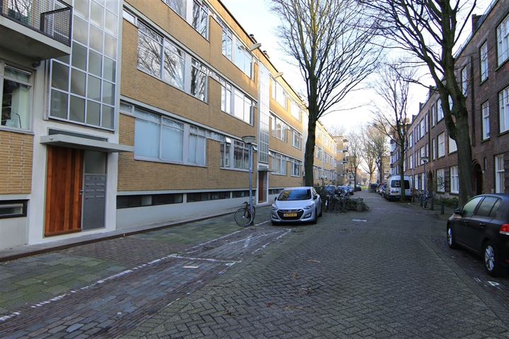 View photo 33 of Van der Horststraat 6-B