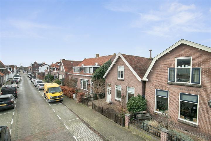 Bekijk foto 40 van Prins Bernhardstraat 42