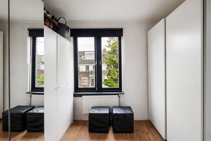 Bekijk foto 19 van Lisbloemstraat 6-B