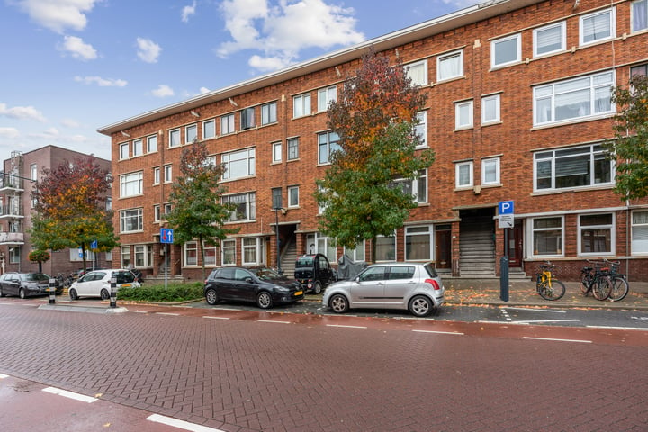 Bekijk foto 5 van Boerhaavelaan 10-B