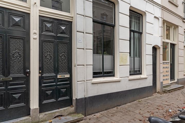 Bekijk foto 4 van Hertogstraat 8