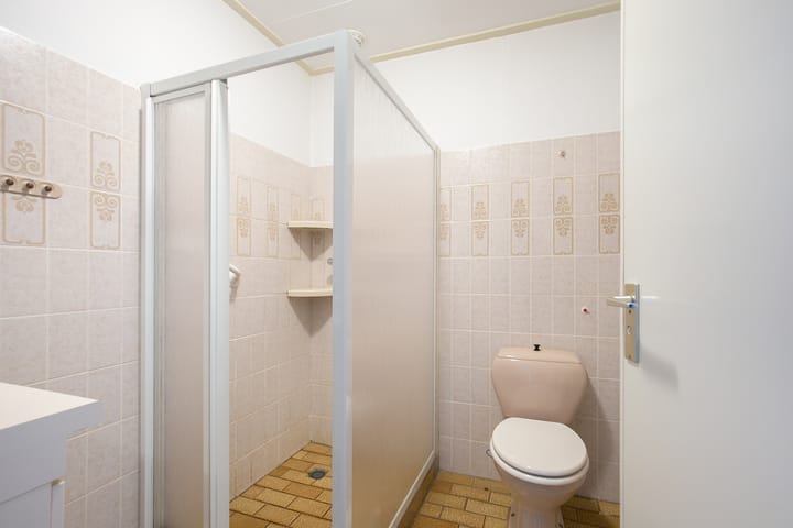 Photo 17 of Oosterstraat 10