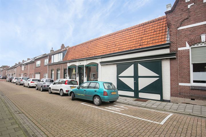 Bekijk foto 27 van Oosterstraat 10