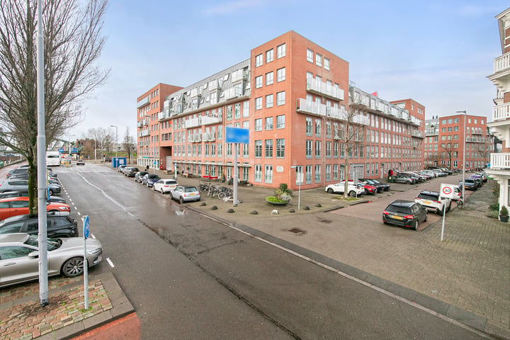 Bekijk foto 40 van Prins Frederikplein 219