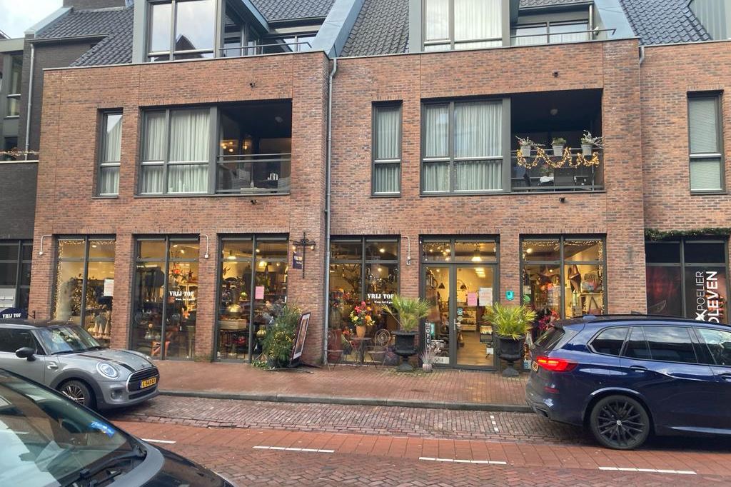 View photo 1 of Hilverstraat 40