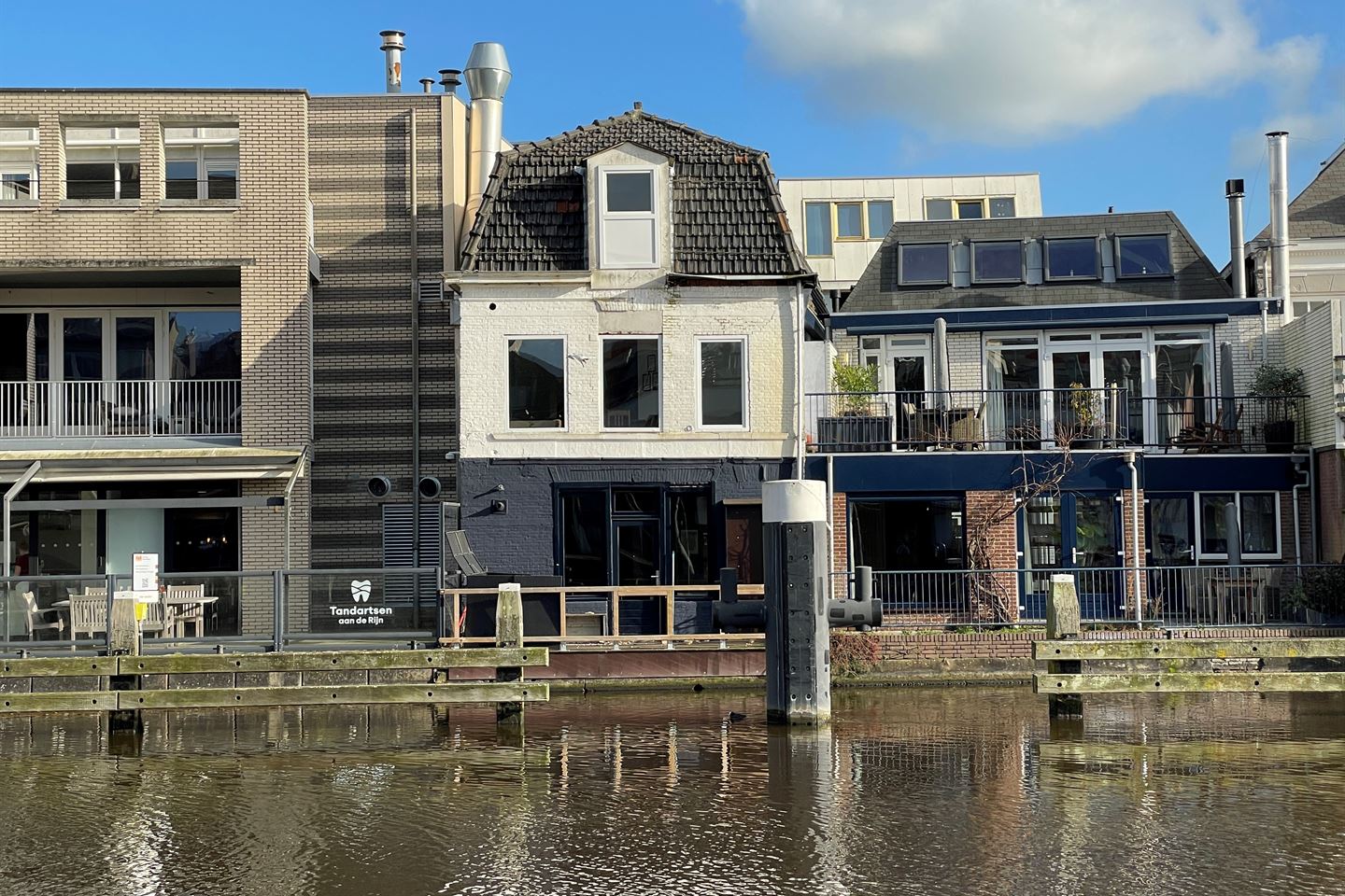 Bekijk foto 2 van Raadhuisstraat 277