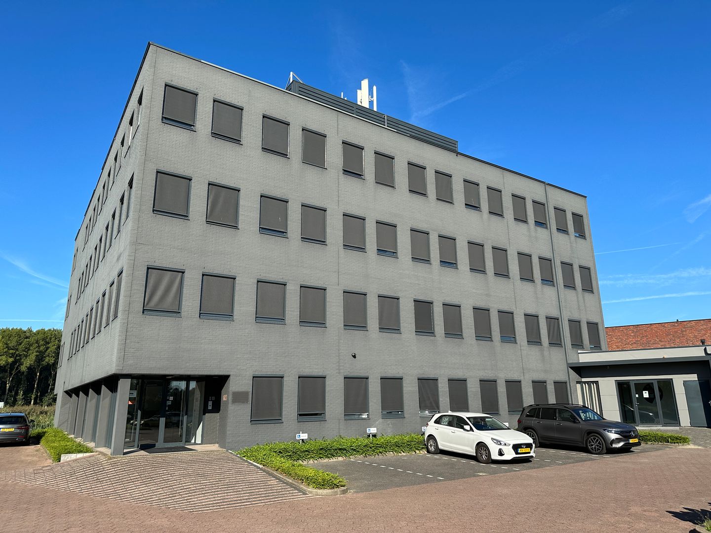 View photo 1 of Flemingweg 20